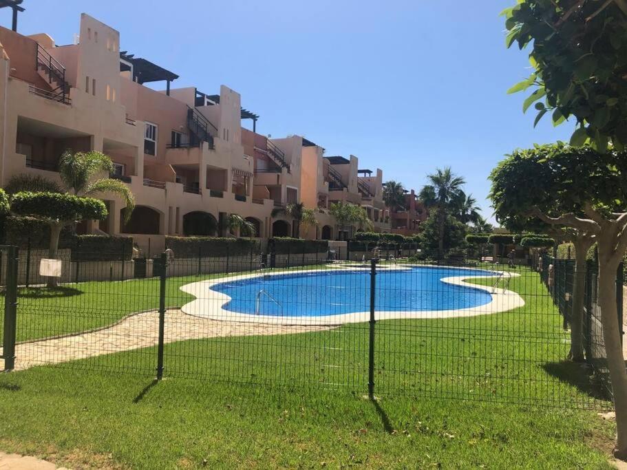 Апартаменты Bajo Con Jardin A Pie De Playa Y Piscina Comunitaria Con Jacuzzi Playas de Vera Экстерьер фото